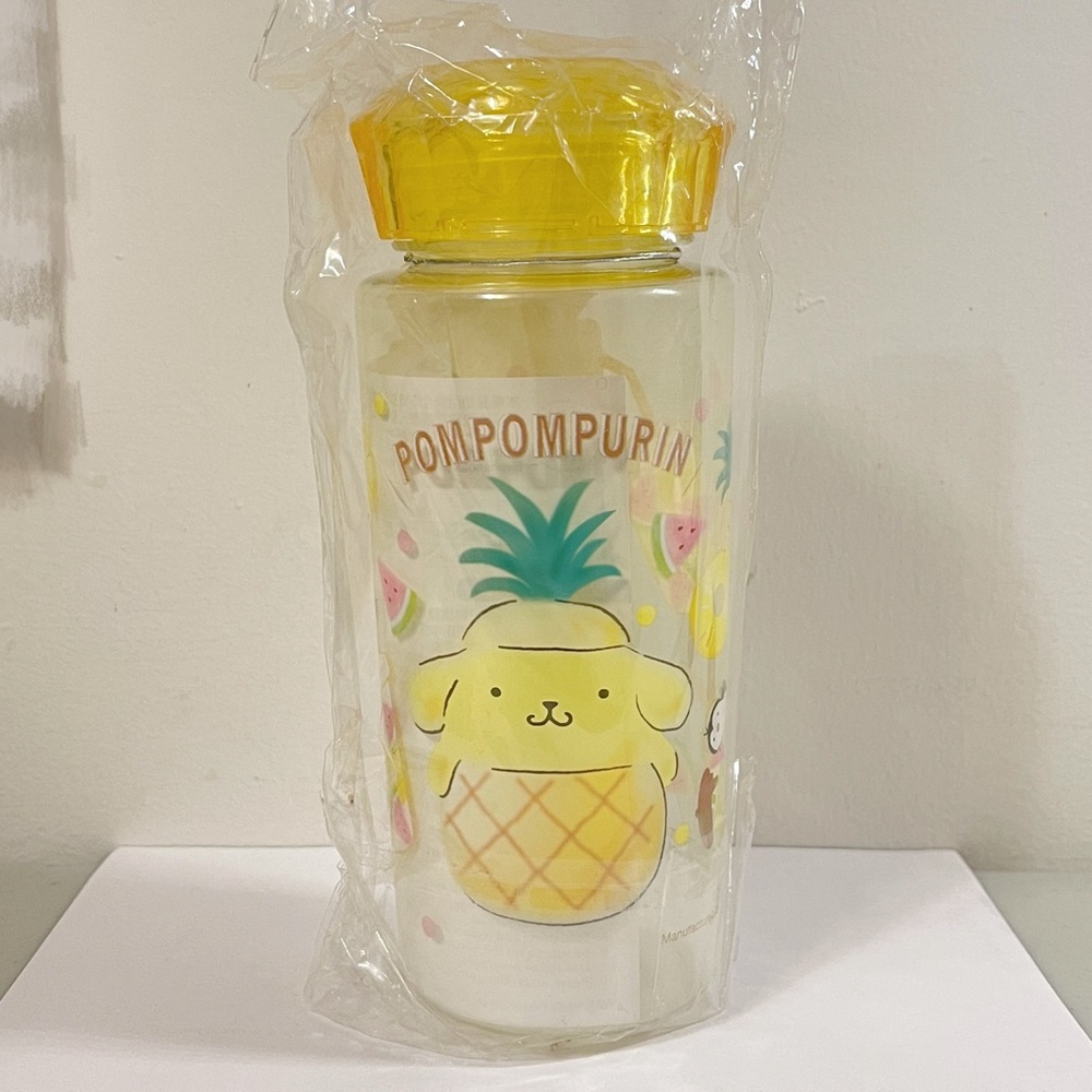 Sanrio Pompompurin 500mL Water Bottle Hong Kong Exclusive Kawaii BNWT